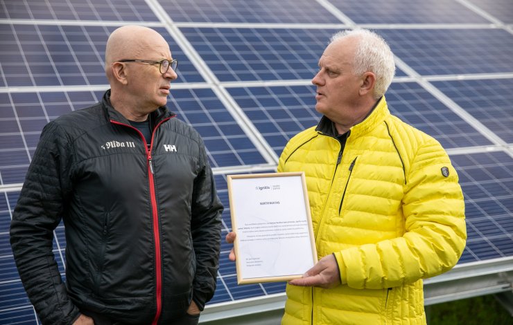 Pirmasis „Ignitis saulės parkų“ klientas: norisi naudoti švarią energiją, o dabar tai ir apsimoka